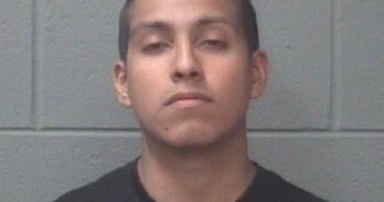 VILLANUEVA JESSIE | 2016-05-28 01:32:00 Onslow County, North Carolina Booking