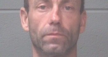 CLARK THOMAS | 2016-08-08 23:50:00 Onslow County, North Carolina Booking