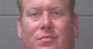 POWELL ERIC | 2016-06-04 22:50:00 Onslow County, North Carolina Booking