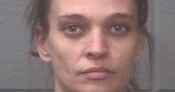 WHITEHEAD JOHANNA | 2016-05-24 19:05:00 Onslow County, North Carolina Booking