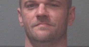 LACY GERALD | 2016-05-26 16:11:00 Onslow County, North Carolina Booking