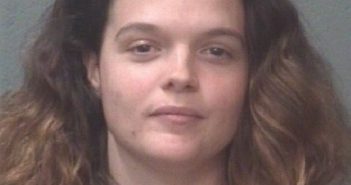 THOMPSON KRISTIN | 2016-06-03 16:04:00 Onslow County, North Carolina Booking