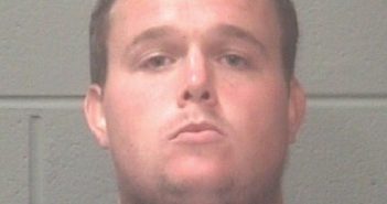 PARKER KYLE | 2016-08-10 20:14:00 Onslow County, North Carolina Booking