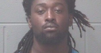 SEGERS RAEKWON | 2016-08-11 13:29:00 Onslow County, North Carolina Booking