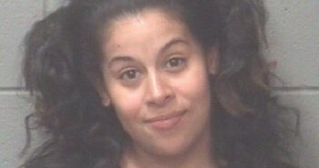 MCCARTY JENNIFER | 2016-08-11 20:38:00 Onslow County, North Carolina Booking