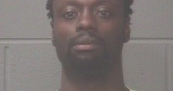 ADAMS JAMES | 2016-08-10 17:19:00 Onslow County, North Carolina Booking