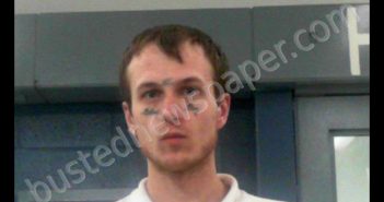 COCHRAN, JONATHAN CHARLES | 2016-10-13 18:10:00 Kanawha County, West Virginia Booking