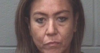 BASSETT PATRICIA | 2016-10-26 11:36:00 Onslow County, North Carolina Booking
