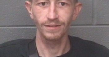 JACKSON RAYMOND | 2016-10-26 14:03:00 Onslow County, North Carolina Booking