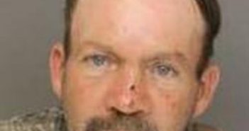 LEWIS MANESS | 2016-11-16 22:15:00 Moore County, North Carolina Booking