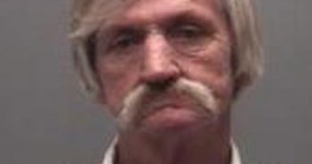 ALEX DAVIS | 2016-11-28 Alamance County, North Carolina Booking