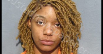 DEBOSE, IYSIS GABRIELLA | 2016-12-04 00:33:00 Houston County, Alabama Booking