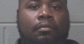 WILLIAMS SHERROD | 2016-11-02 14:04:00 Onslow County, North Carolina Booking