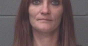FREEMAN HEATHER | 2016-11-02 13:49:00 Onslow County, North Carolina Booking