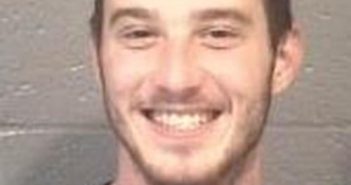 JUSTIN TYNDALL | 2016-12-18 13:17:00 Stanly County, North Carolina Booking