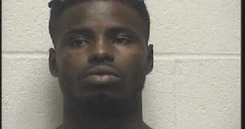 PATTON, DEONTE LAMONT | 2016-12-28 07:43:00 Robertson County, Tennessee Booking