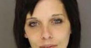 AMANDA SHORTEN | 2016-12-12 14:15:00 Moore County, North Carolina Booking