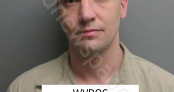 MCCLURE, JAMIE LEE | 2017-01-05 22:49:00 Wood County, West Virginia Booking