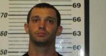 DEREK FARVE | 2016-11-14 01:03:00 Carteret County, North Carolina Booking