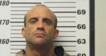 JESSE GRAHAM | 2016-11-17 10:43:00 Carteret County, North Carolina Booking