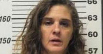 KIMBERLY MELVILLE | 2016-11-18 18:21:00 Carteret County, North Carolina Booking