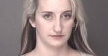 HAILEY LEDWELL | 2017-01-27 09:20:00 Robeson County, North Carolina Booking