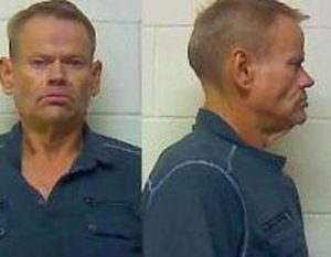 TIMOTHY HILL | 2016-12-02 14:19:00 Craven County, North Carolina Booking