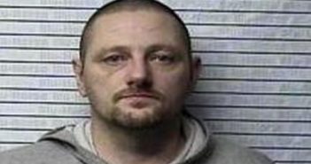 STEVEN KNUCKLES | 2017-02-03 19:40:00 Graves County, Kentucky Booking