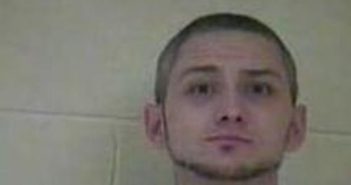 NICHOLAS GALARZA | 2017-02-06 23:54:00 Taylor County, Kentucky Booking