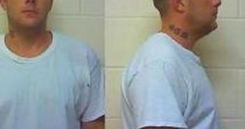 CHRISTOPHERT MURRAY | 2016-12-08 23:17:00 Craven County, North Carolina Booking