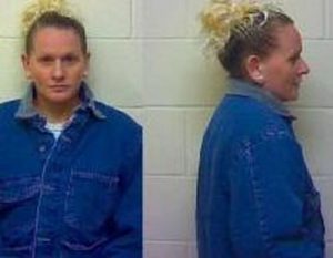 KANDICE KAHLEY | 2016-12-09 20:49:00 Craven County, North Carolina Booking