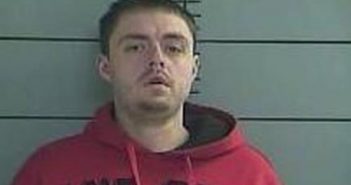 THOMAS HILLARD | 2017-02-13 11:31:00 Oldham County, Kentucky Booking
