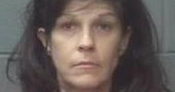 KAREN SHEPARD | 2017-02-15 17:14:00 Onslow County, North Carolina Booking