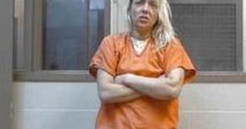 ANDREA RAPER | 2017-02-16 22:30:00 Tishomingo County, Mississippi Booking
