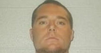 DAKOTAH HARMON | 2017-02-17 19:00:00 Lincoln County, Tennessee Booking