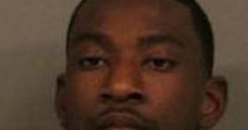 REAQUIEL OVERSTREET | 2017-02-24 16:14:00 Cayuga County, New York Booking