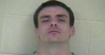 ANDREW EDWARDS | 2017-03-04 13:53:00 Taylor County, Kentucky Booking