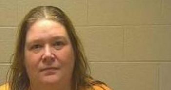 KRISTY JONES | 2017-03-09 03:06:00 Coffee County, Tennessee Booking