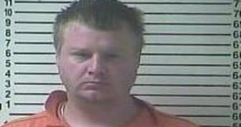 SHAWN HAYES | 2017-03-11 01:21:00 Hardin County, Kentucky Booking