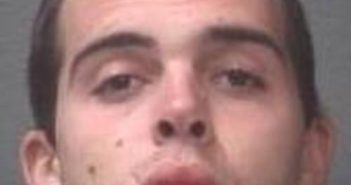 CAMERON ROBERTS | 2017-03-11 19:03:00 Onslow County, North Carolina Booking