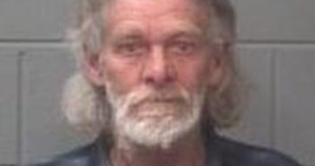 JULIUS LOCKEY | 2017-03-15 15:43:00 Onslow County, North Carolina Booking