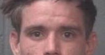 ERIC KENT | 2017-03-15 21:42:00 Onslow County, North Carolina Booking