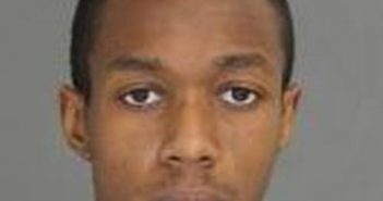 JARREL WHITEN | 2017-03-16 12:01:00 Cayuga County, New York Booking