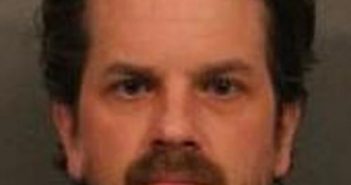 PETER LEWIS | 2017-03-19 23:00:00 Cayuga County, New York Booking