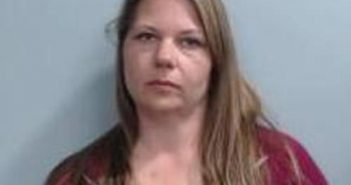 MOLLY LITTERAL | 2017-03-20 16:28:00 Fayette County, Kentucky Booking