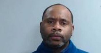 DERRICK SULLIVAN | 2017-03-20 12:49:00 Fayette County, Kentucky Booking