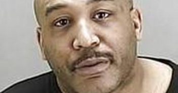 DAMON LOCKE | 2017-03-23 04:23:00 Summit County, Ohio Booking