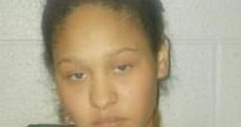 ARIONNE BROWN | 2017-03-27 13:07:00 Lincoln County, Tennessee Booking