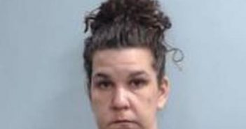 AMANDA SALAZAR | 2017-03-27 09:32:00 Fayette County, Kentucky Booking