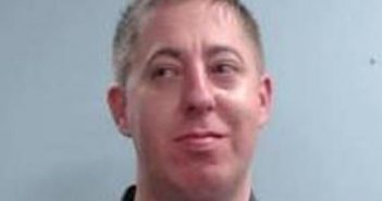 CRAIG STEPHENS | 2017-04-01 03:52:00 Fayette County, Kentucky Booking